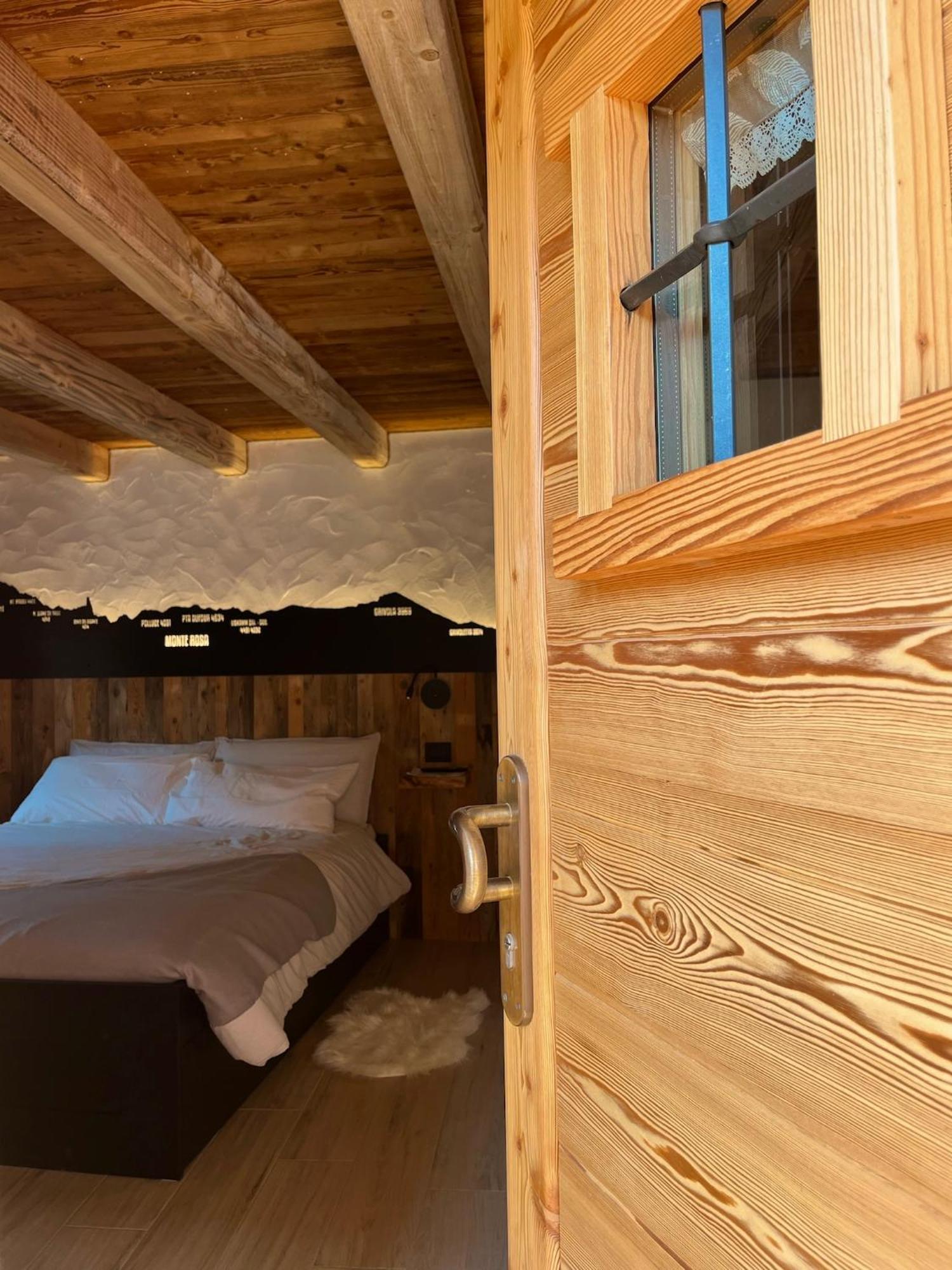 La Famille D'Evian Hotel Villeneuve Ngoại thất bức ảnh