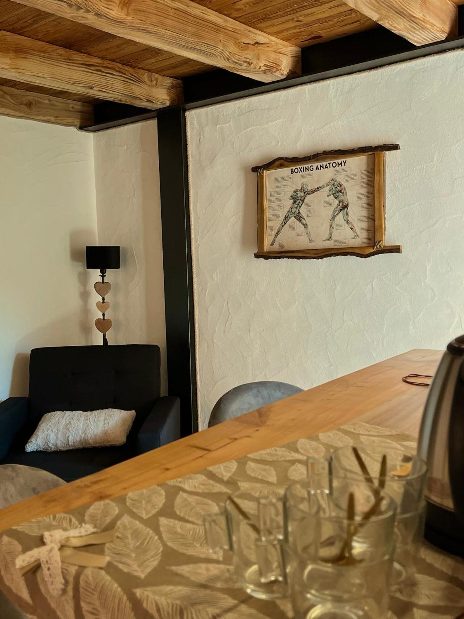 La Famille D'Evian Hotel Villeneuve Ngoại thất bức ảnh